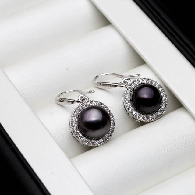 Celestia Design – Amara Pearl Earrings