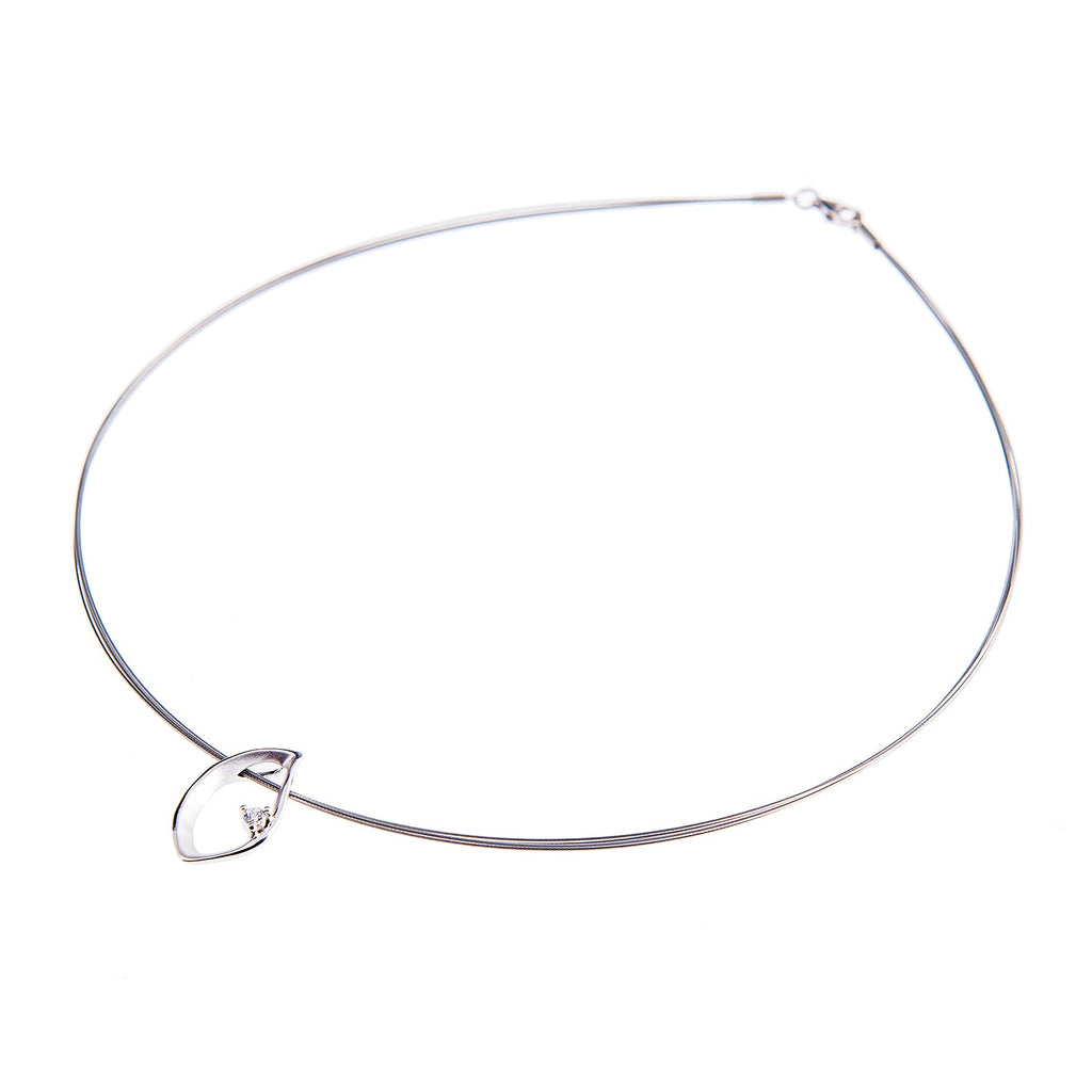 Elegance Design – Blue Oyster Necklace